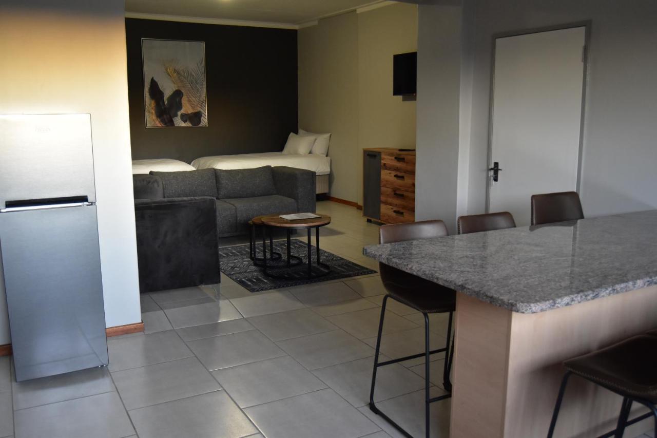 Quiver Inn Guesthouse Keetmanshoop Extérieur photo