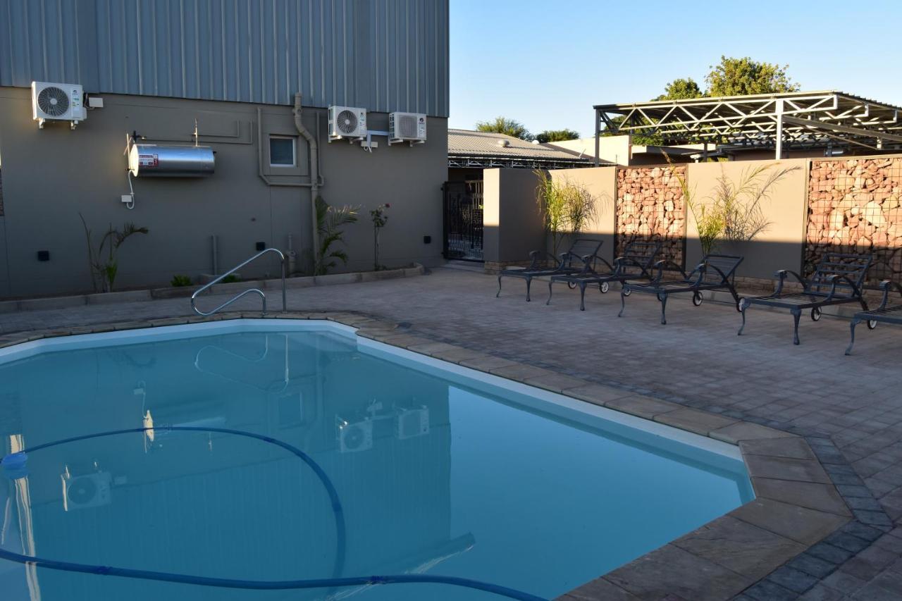 Quiver Inn Guesthouse Keetmanshoop Extérieur photo