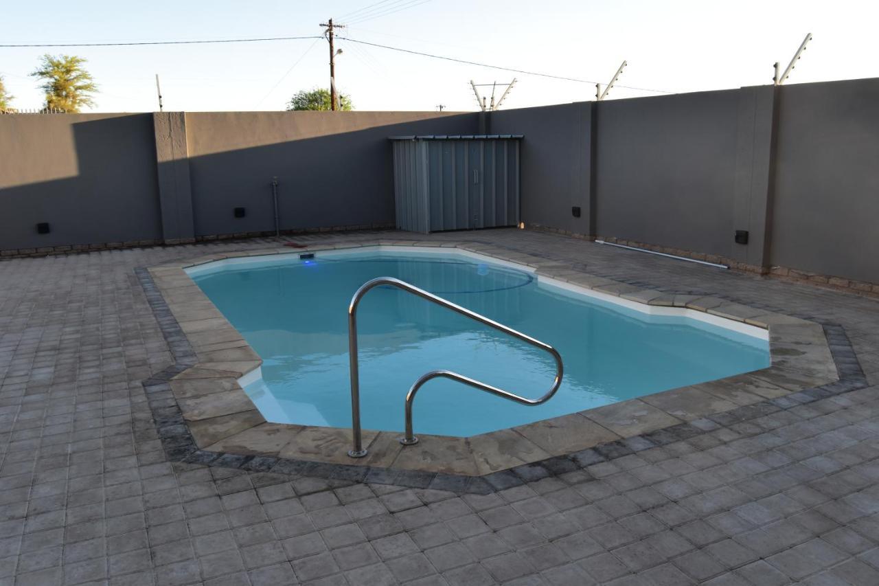 Quiver Inn Guesthouse Keetmanshoop Extérieur photo