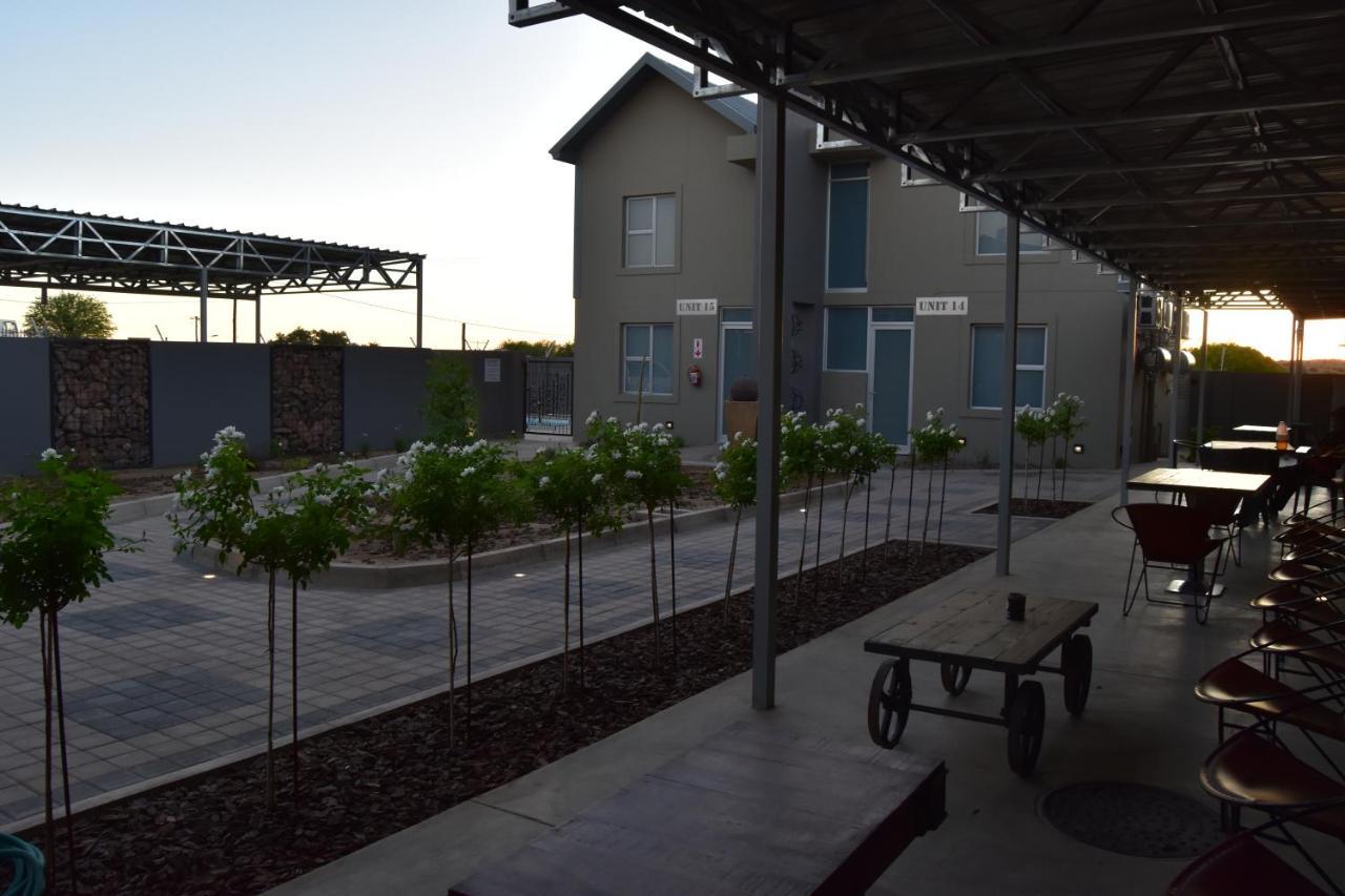 Quiver Inn Guesthouse Keetmanshoop Extérieur photo